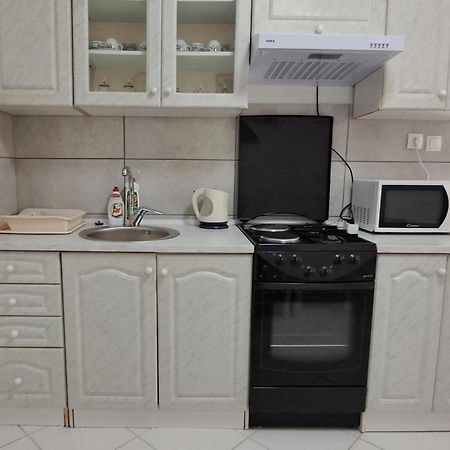 Apartmani Ana-Lora Lopar Eksteriør bilde