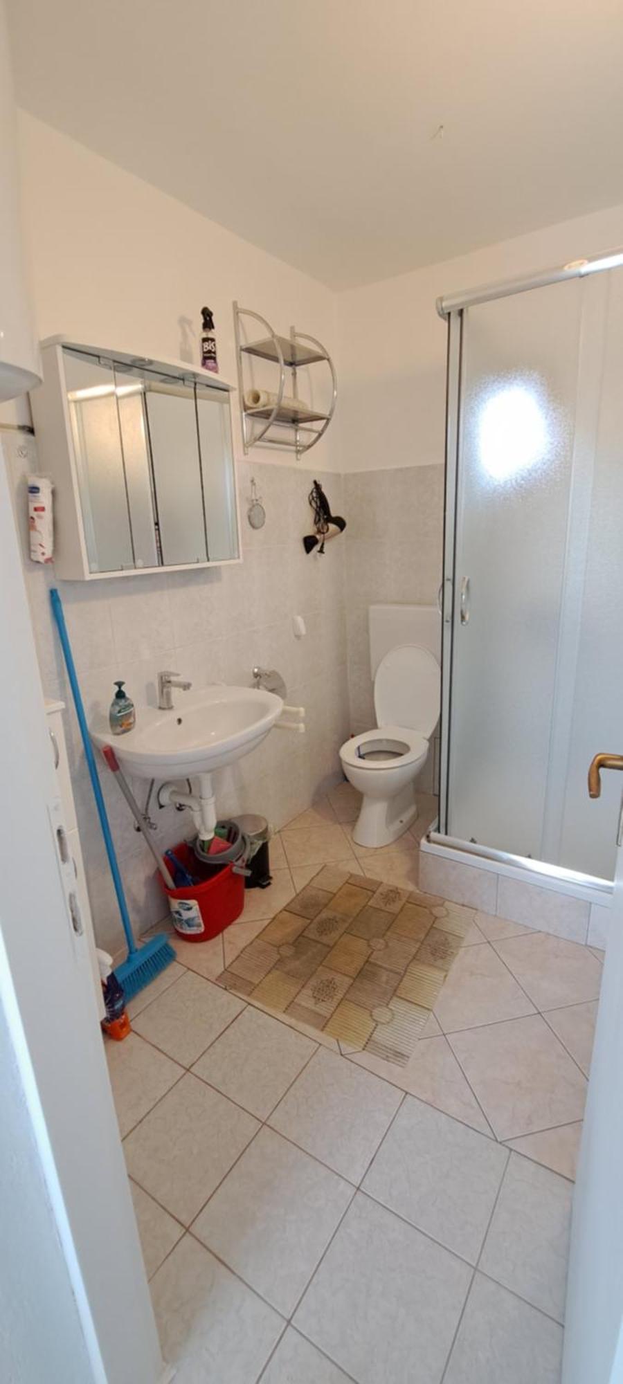 Apartmani Ana-Lora Lopar Eksteriør bilde